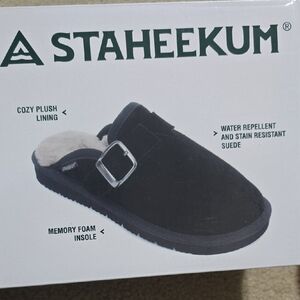 🆕️ Staheekum Black Suede Slippers with Plush Lining (NWT)